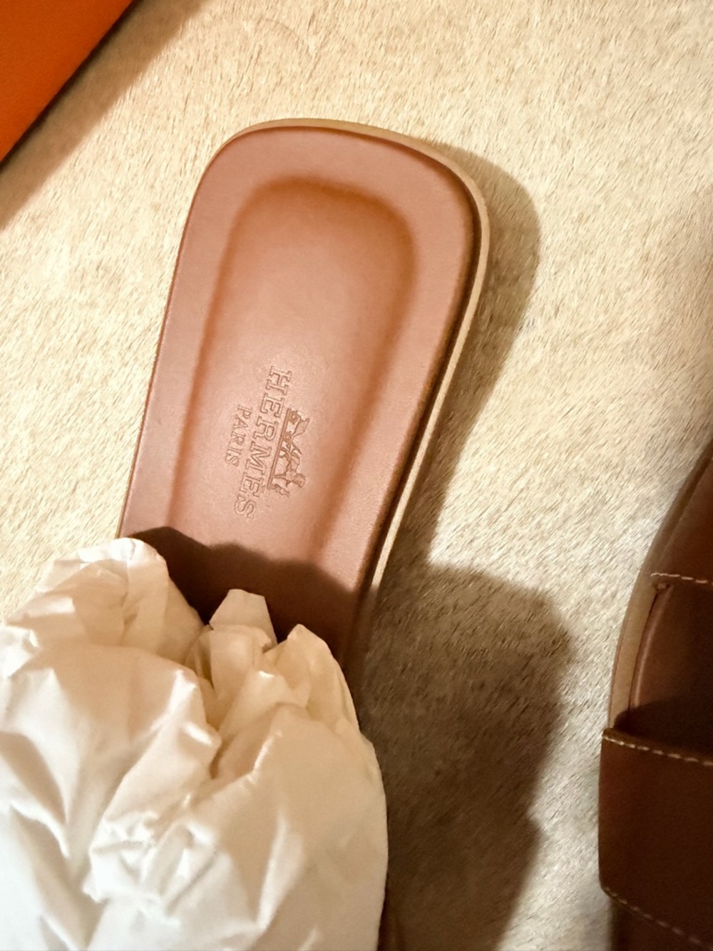 Hermes Oran Authentic 39 Retail 900 - Picture 12 of 12